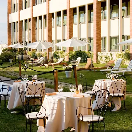 Hotel Mercure Leonardo Da Vinci Rome Airport