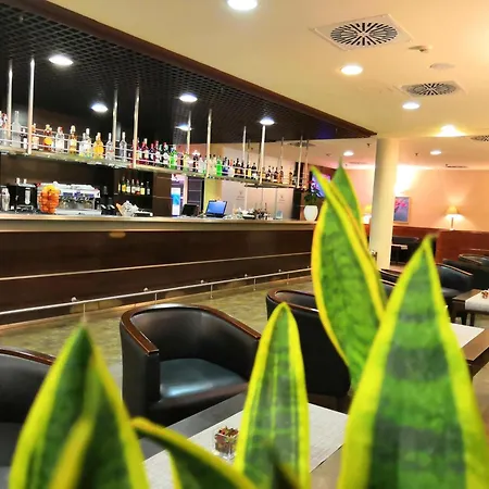 Hotel Mercure Leonardo Da Vinci Rome Airport Fiumicino