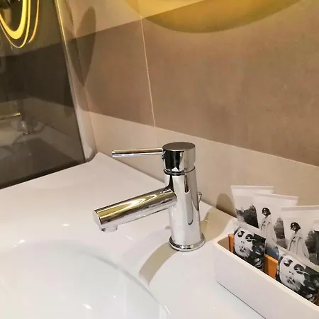 فندق Mercure Leonardo Da Vinci Rome Airport 4*