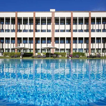 فندق Mercure Leonardo Da Vinci Rome Airport 4*