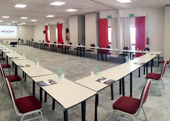 Mercure Leonardo Da Vinci Rome Airport 4*