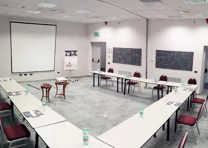 酒店 Mercure Leonardo Da Vinci Rome Airport